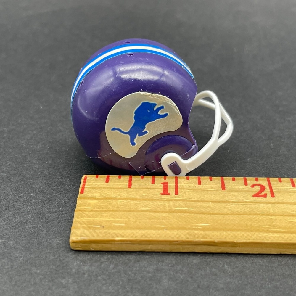 Detroit Lions Vintage Plastic Mini Purple Helmet 1970s NFL OPI Gumball Machine 9